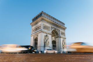 Economy Car Rental Paris — Cheap, Reliable City Cars