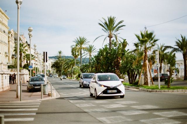 One-Way Car Rental from Paris: How Drop-Off Fees Work One-Way Car Rental from Paris: How Drop-Off Fees Work